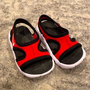 Nike 4C red slip on sandals for baby